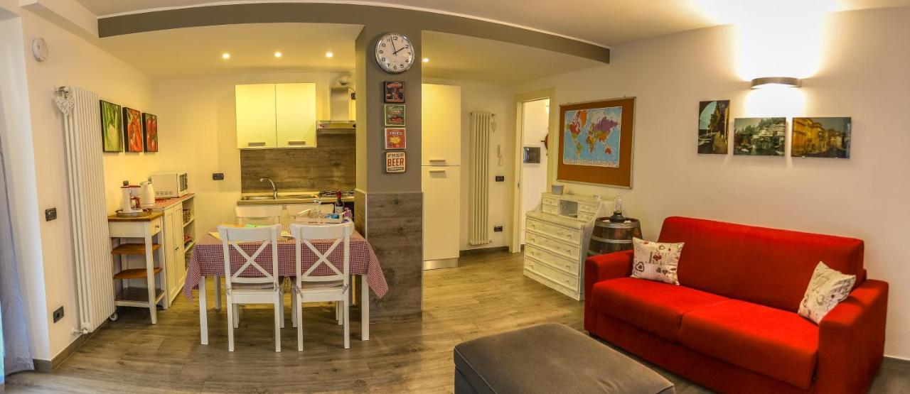 Apartamento Tizi House Varenna Exterior foto