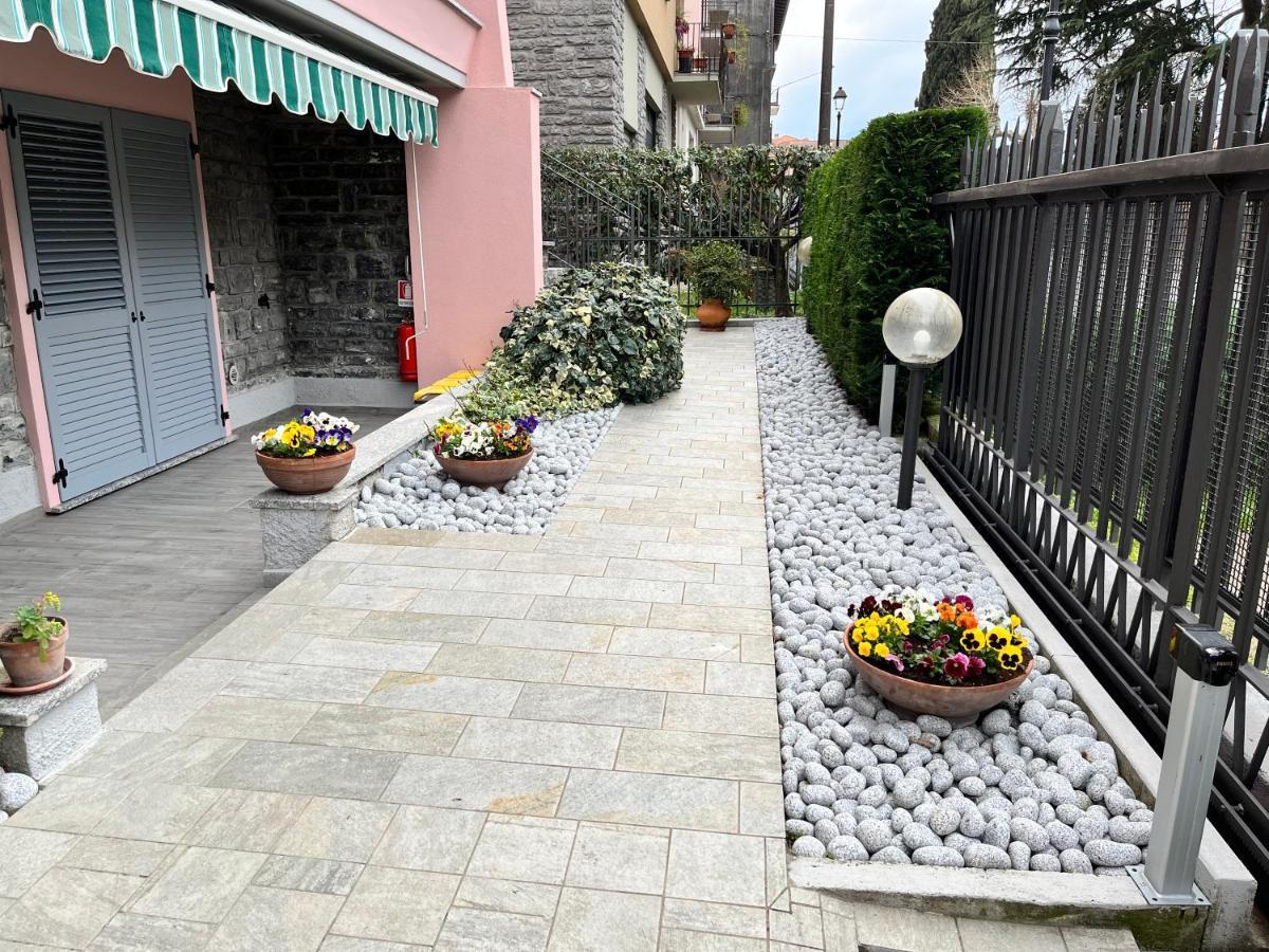 Apartamento Tizi House Varenna Exterior foto